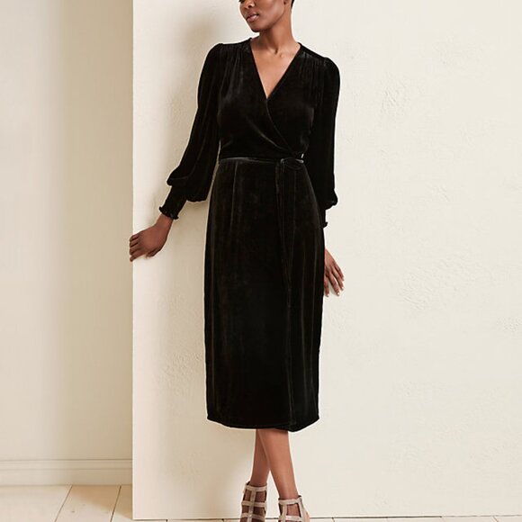 Garnet Hill ~ new ~ Black Velvet Wrap Midi Dress in size 12 - Picture 1 of 16